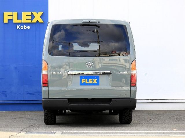TOYOTA HIACE VAN 4WD 2025 Image 31