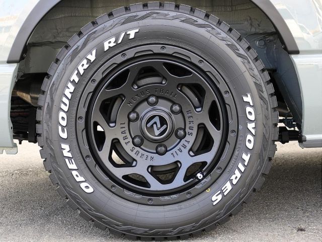 TOYOTA HIACE VAN 4WD 2025 Image 31