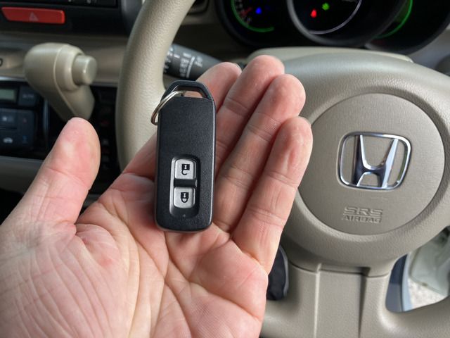 HONDA N BOX 2014 Image 31