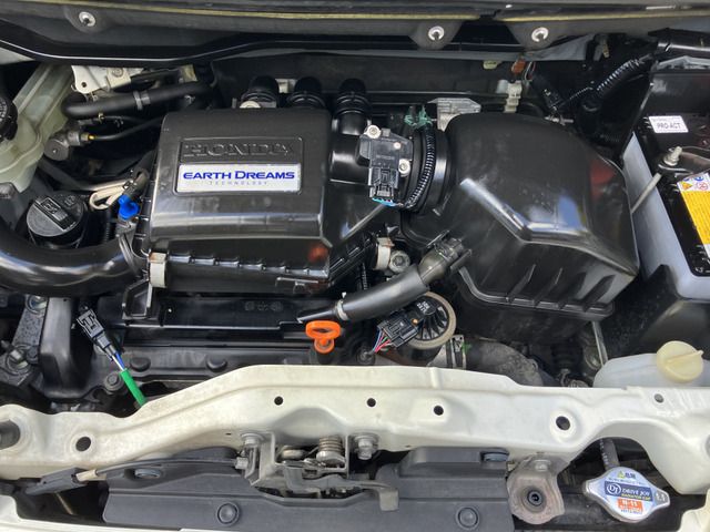 HONDA N BOX 2014 Image 31