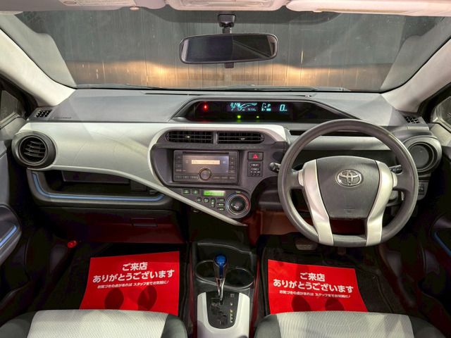 TOYOTA AQUA 2014 Image 31