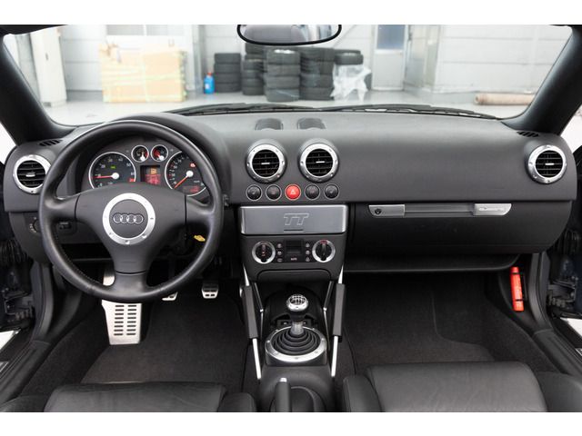 AUDI TT ROADSTAR 2002 Image 31