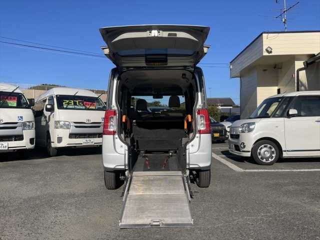 DAIHATSU TANTO 2015 Image 31