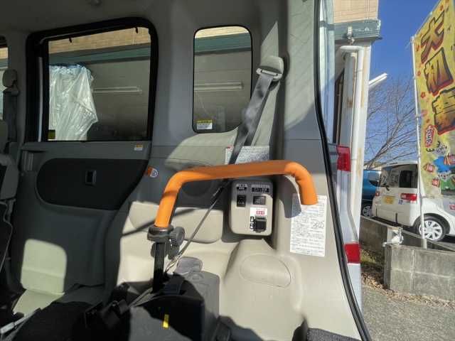 DAIHATSU TANTO 2015 Image 31