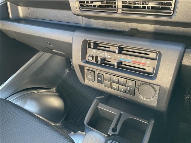 DAIHATSU HIJET TRUCK 4WD 2024 Image 31