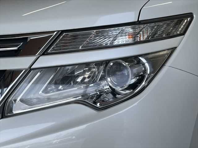 NISSAN ELGRAND 2019 Image 31