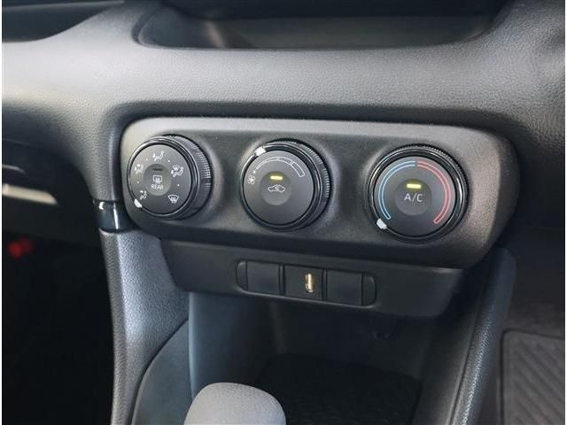 TOYOTA YARIS 2020 Image 31