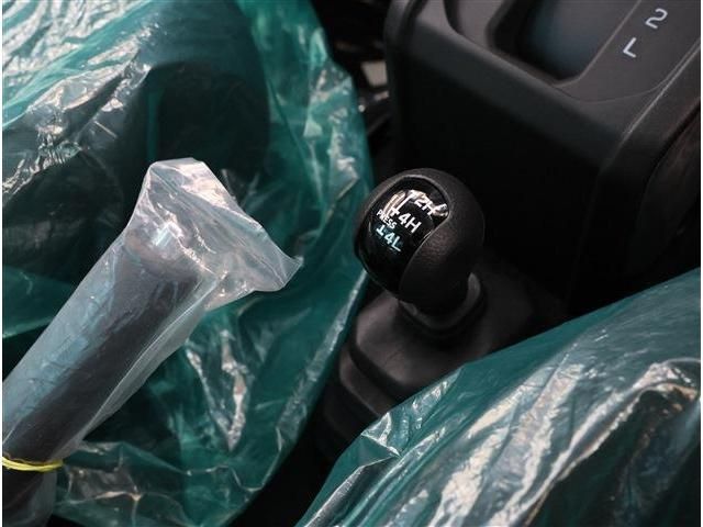 SUZUKI JIMNY NOMADE 2025 Image 31