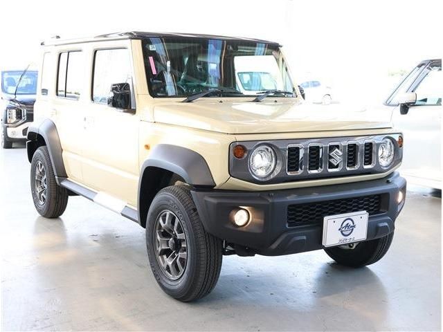 SUZUKI JIMNY NOMADE 2025 Image 31