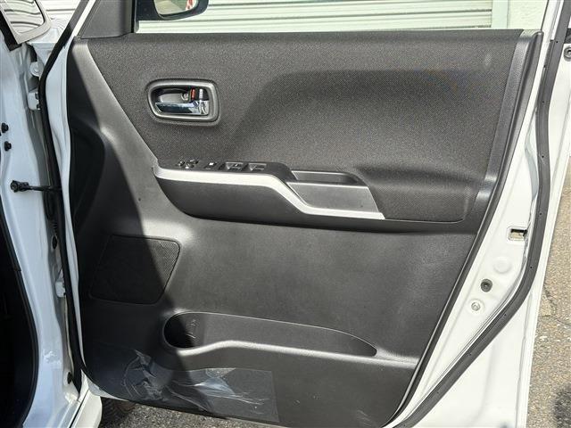 SUZUKI SOLIO BANDIT 4WD 2018 Image 31