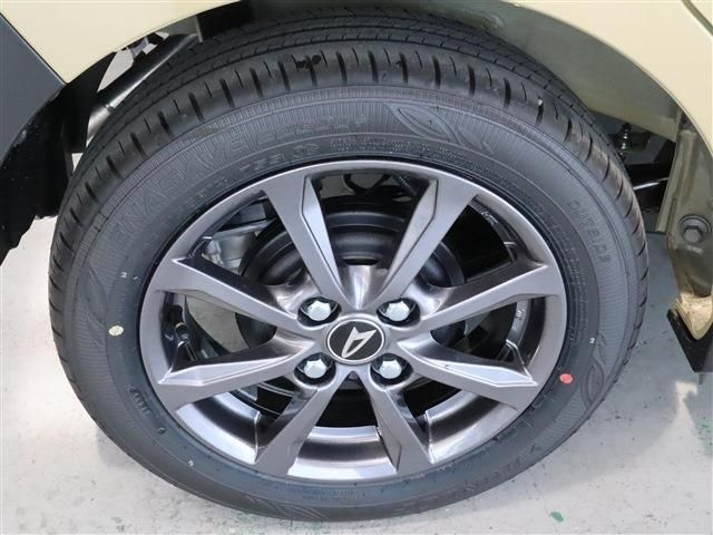 DAIHATSU TANTO FAN CROSS 2025 Image 31