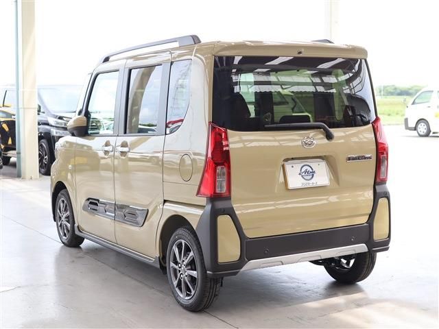DAIHATSU TANTO FAN CROSS 2025 Image 31