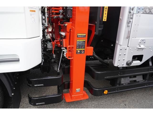 MITSUBISHI FUSOU FIGHTER 2023 Image 31