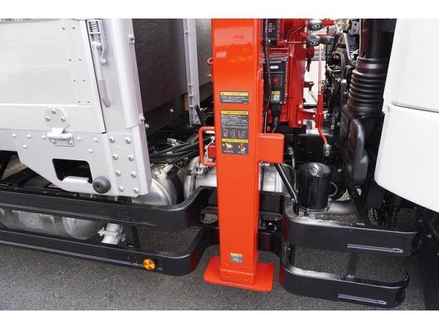 MITSUBISHI FUSOU FIGHTER 2023 Image 31