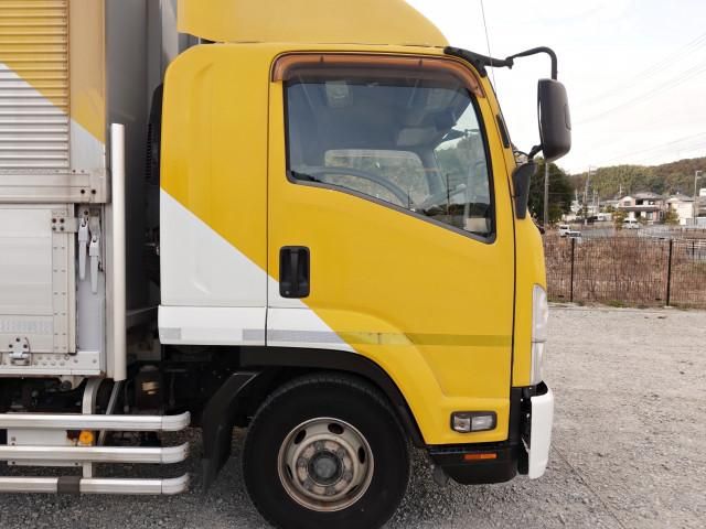 ISUZU FORWARD 2012 Image 31