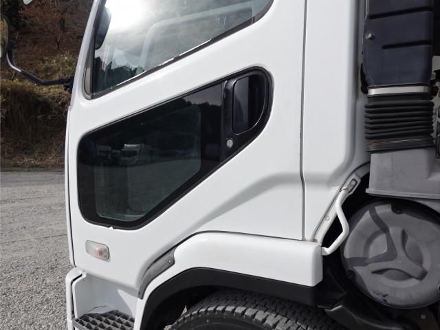 MITSUBISHI FUSOU FIGHTER 2009 Image 31