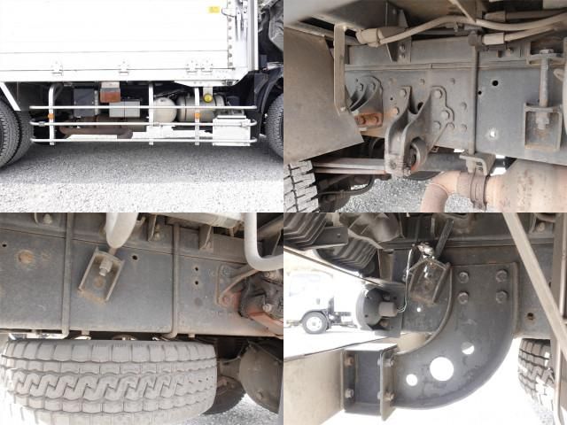 MITSUBISHI FUSOU FIGHTER 2009 Image 31