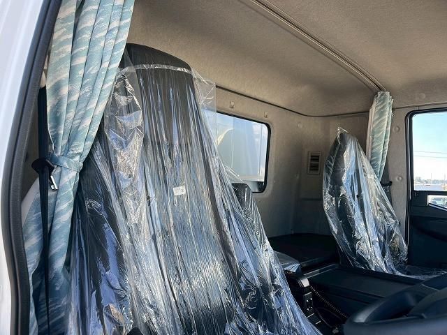 MITSUBISHI FUSOU FIGHTER 2025 Image 31