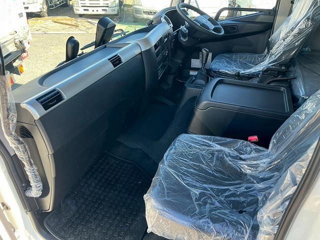 MITSUBISHI FUSOU FIGHTER 2025 Image 31