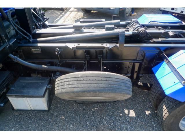 ISUZU ELF 2013 Image 31