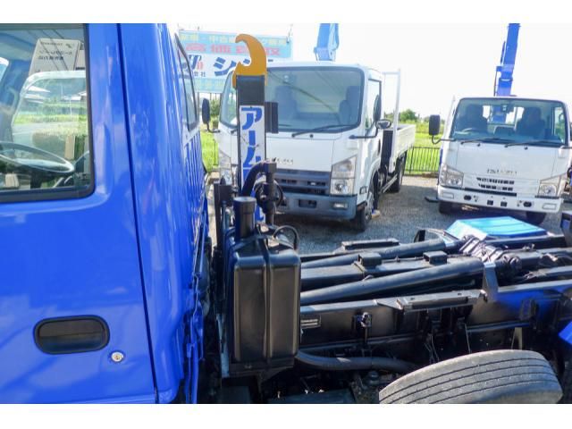 ISUZU ELF 2013 Image 31