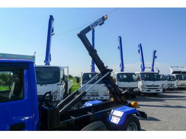 ISUZU ELF 2013 Image 31