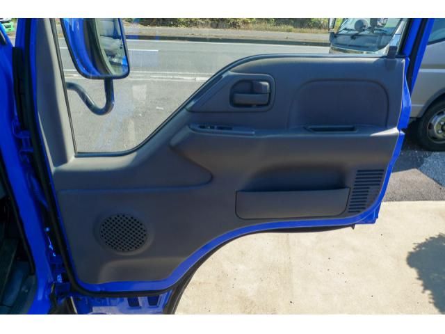 ISUZU ELF 2013 Image 31