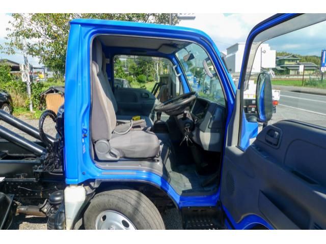 ISUZU ELF 2013 Image 31