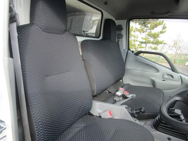 HINO DUTRO 2024 Image 31