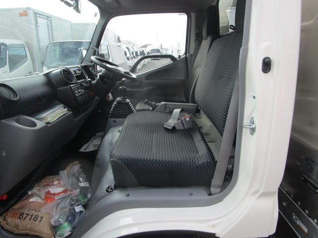 HINO DUTRO 2024 Image 31