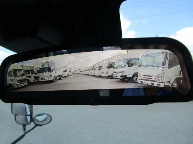 HINO DUTRO 2025 Image 31