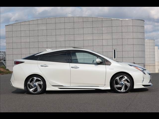 TOYOTA PRIUS 4WD 2016 Image 31