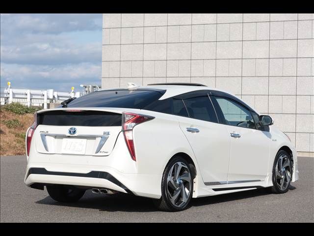 TOYOTA PRIUS 4WD 2016 Image 31