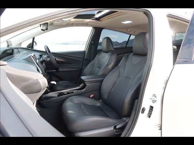 TOYOTA PRIUS 4WD 2016 Image 31