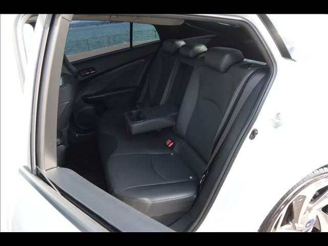 TOYOTA PRIUS 4WD 2016 Image 31