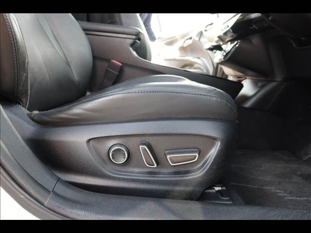 TOYOTA PRIUS 4WD 2016 Image 31