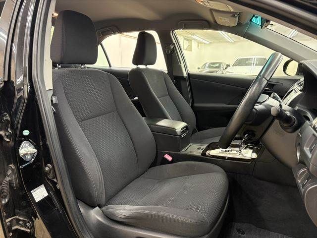 TOYOTA CAMRY HYBRID 2012 Image 31