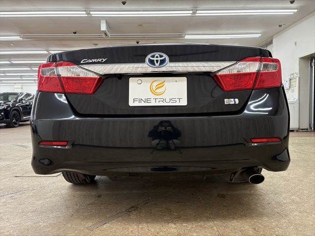 TOYOTA CAMRY HYBRID 2012 Image 31