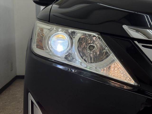 TOYOTA CAMRY HYBRID 2012 Image 31