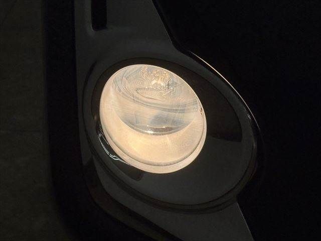 TOYOTA CAMRY HYBRID 2012 Image 31