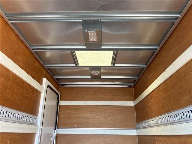 HINO DUTRO 2017 Image 31