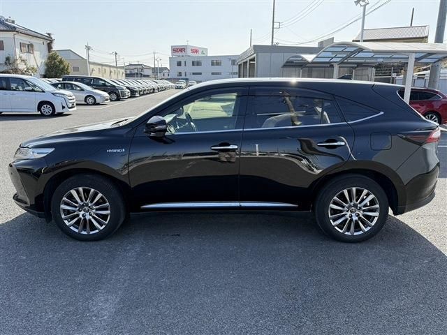 TOYOTA HARRIER HYBRID 2017 Image 31