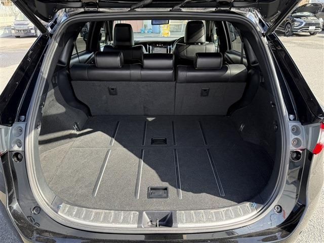 TOYOTA HARRIER HYBRID 2017 Image 31