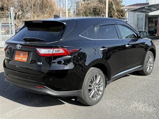 TOYOTA HARRIER HYBRID 2017 Image 31