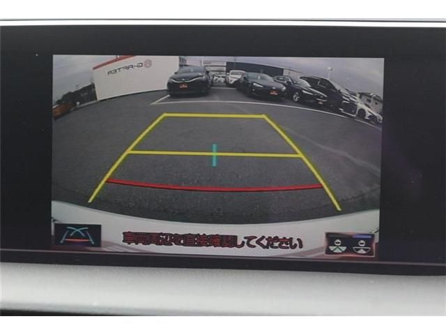 TOYOTA LEXUS ES300H 2019 Image 31