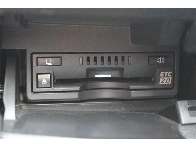 TOYOTA LEXUS ES300H 2019 Image 31