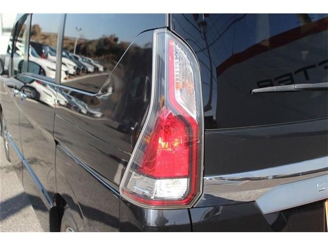 NISSAN SERENA  S-HYBRID 2016 Image 31