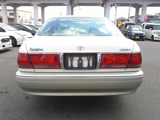 TOYOTA CROWN SEDAN 2003 Image 31