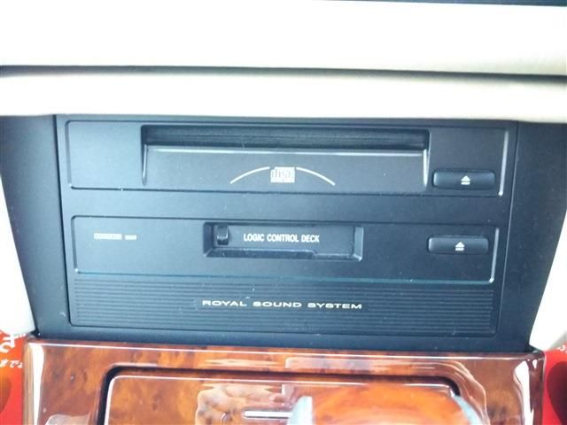 TOYOTA CROWN SEDAN 2003 Image 31