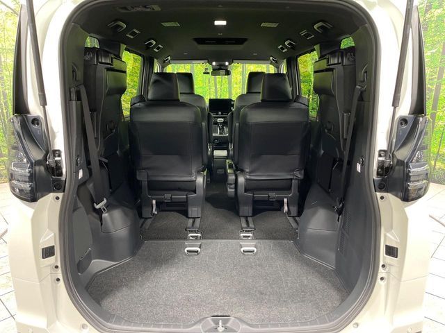 TOYOTA VOXY 4WD 2025 Image 31